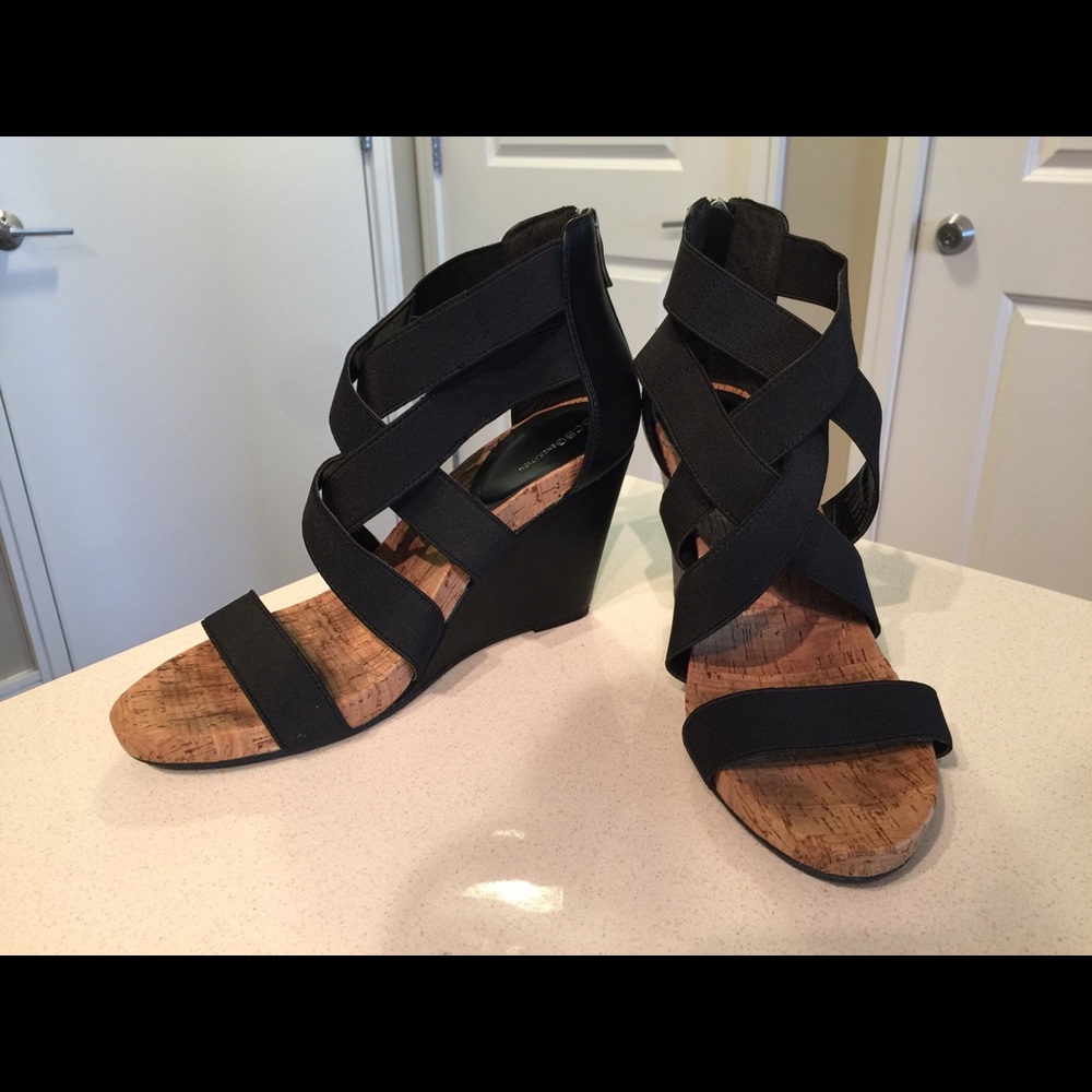 BCBGeneration Belva Wedge Sandal 10M